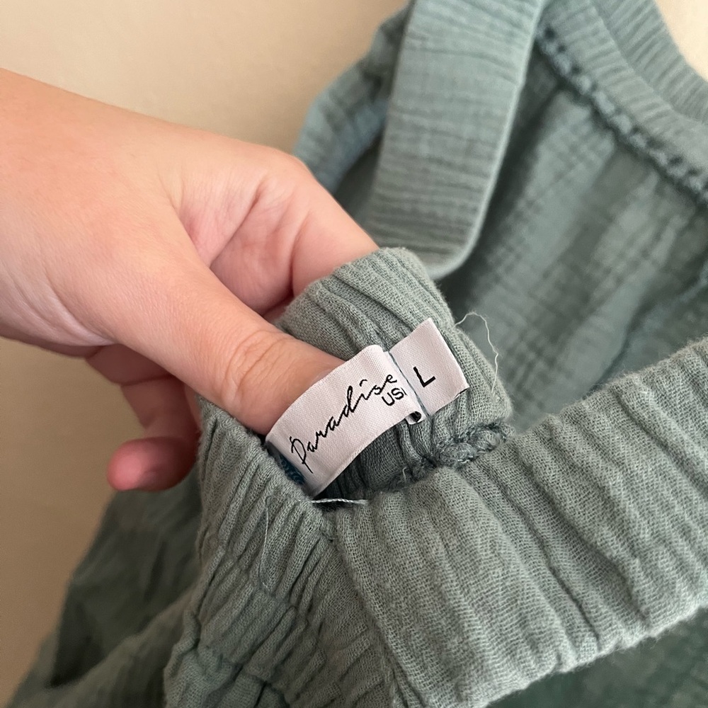 Paradise USA Overall Romper - Picture 6 of 6